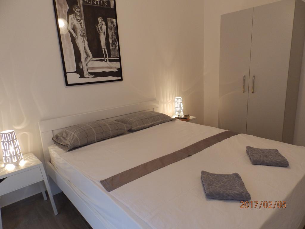 Apartments Ruzica ซาโอสโตรก ภายนอก รูปภาพ